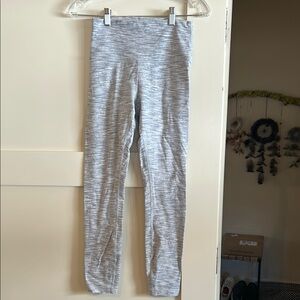 Lululemon Athletica Gray Leggings with Elastic Waistband